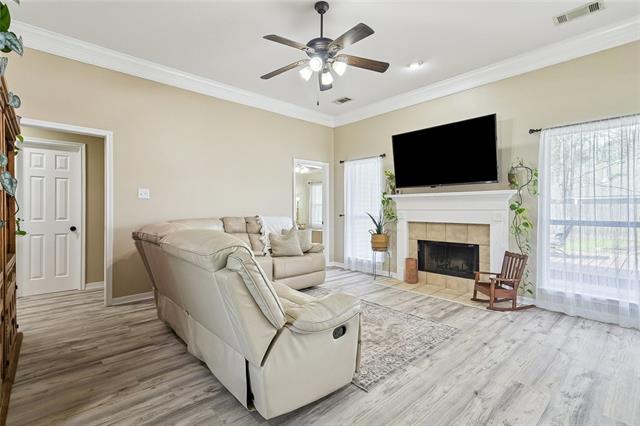 2184 Ozone Place Mandeville, LA 70448 - Photo 3 of 16