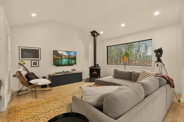 $1,125,000 | 351 Gables Road, Narrowsburg, NY 12764