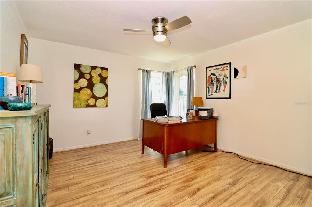 9200 Walsingham Road Largo, FL 33773 - Photo 29 of 41 Gallery Image 29