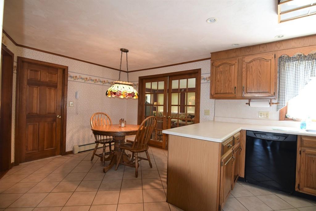 165 Edge Hill Road Sharon, MA 02067 - Photo 11 of 42 Gallery Image 11