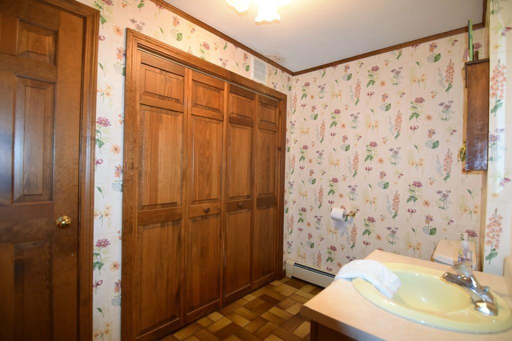 165 Edge Hill Road Sharon, MA 02067 - Photo 17 of 42 Gallery Image 17