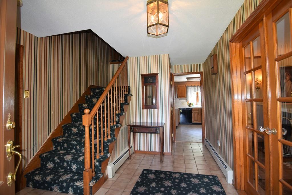 165 Edge Hill Road Sharon, MA 02067 - Photo 7 of 42 Gallery Image 7