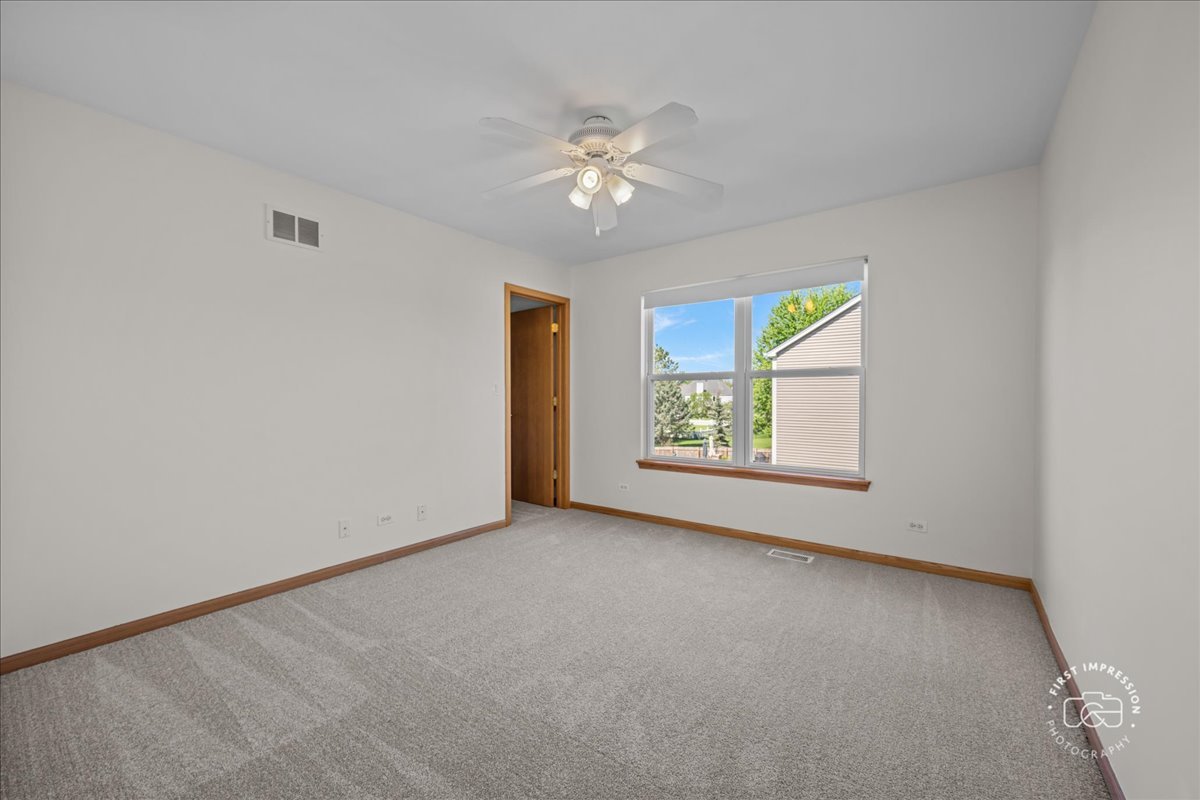 2812 Plante Road North Aurora, IL 60542 - Photo 24 of 34
