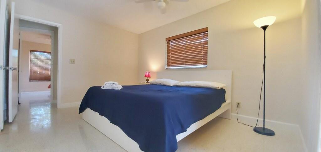 566 Northeast Spanish Trail Boca Raton, FL 33432 - Photo 14 of 35 Photo 14