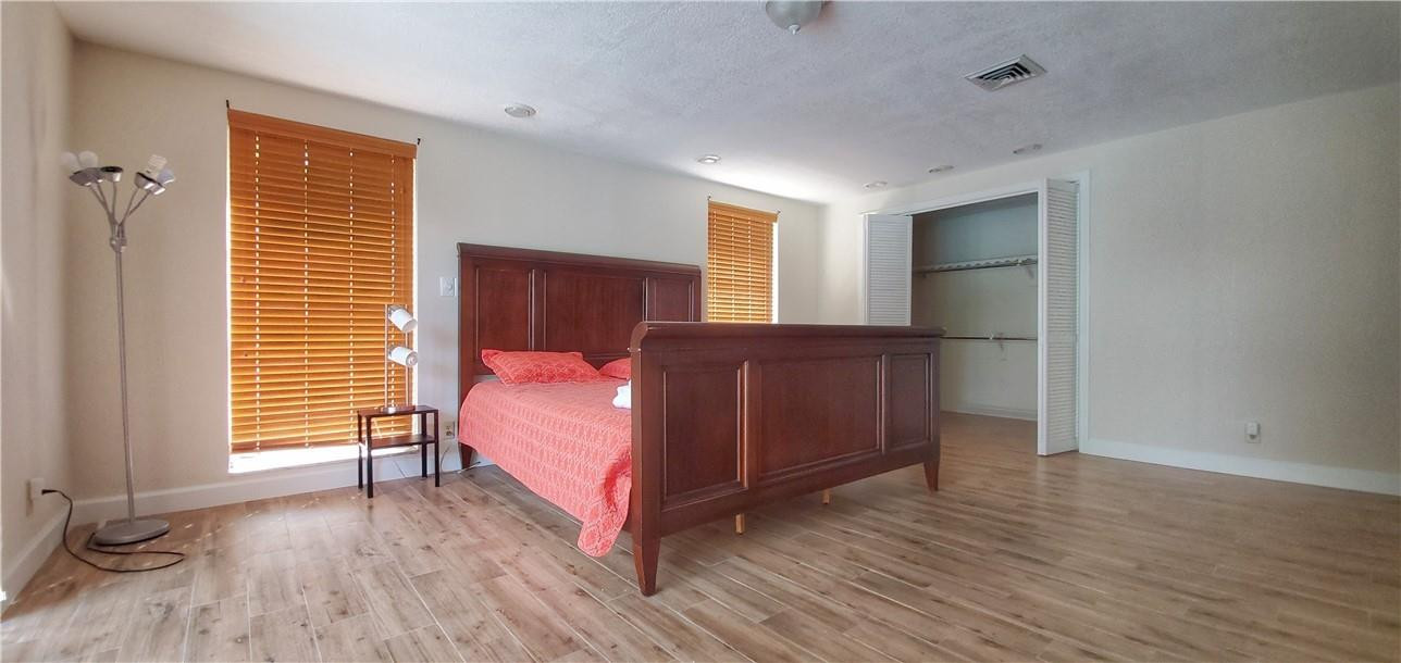 566 Northeast Spanish Trail Boca Raton, FL 33432 - Photo 15 of 35 Photo 15