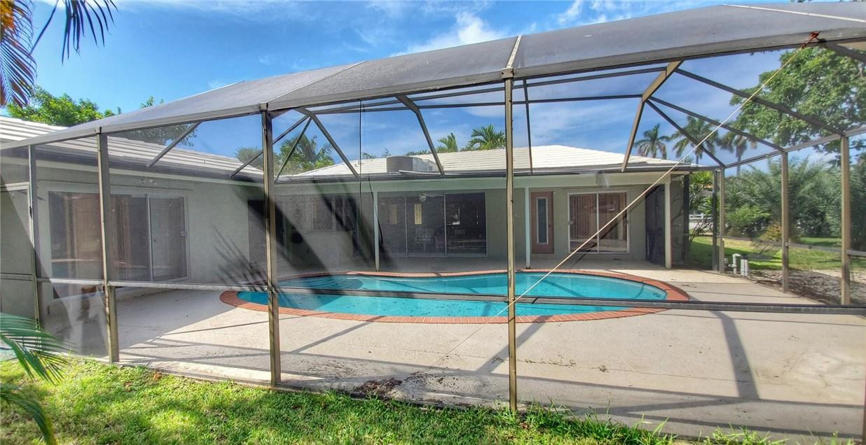 566 Northeast Spanish Trail Boca Raton, FL 33432 - Photo 22 of 35 Photo 22