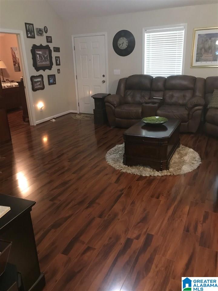 221 Silverstone Lane Alabaster, AL 35007 - Photo 2 of 26