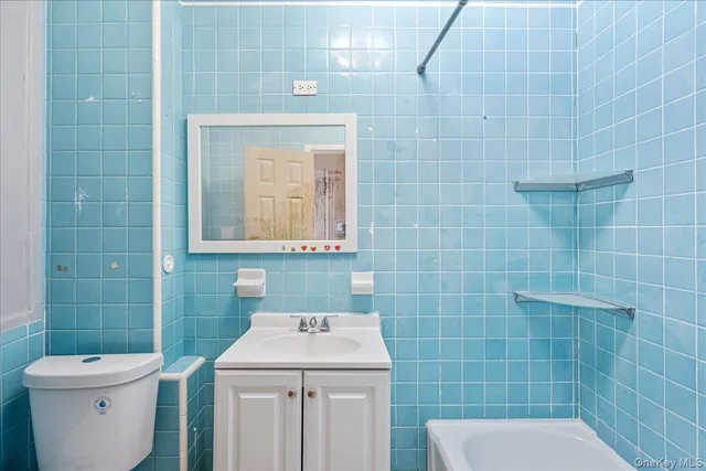 $999,000 | 80-14 95th Avenue | Ozone Park