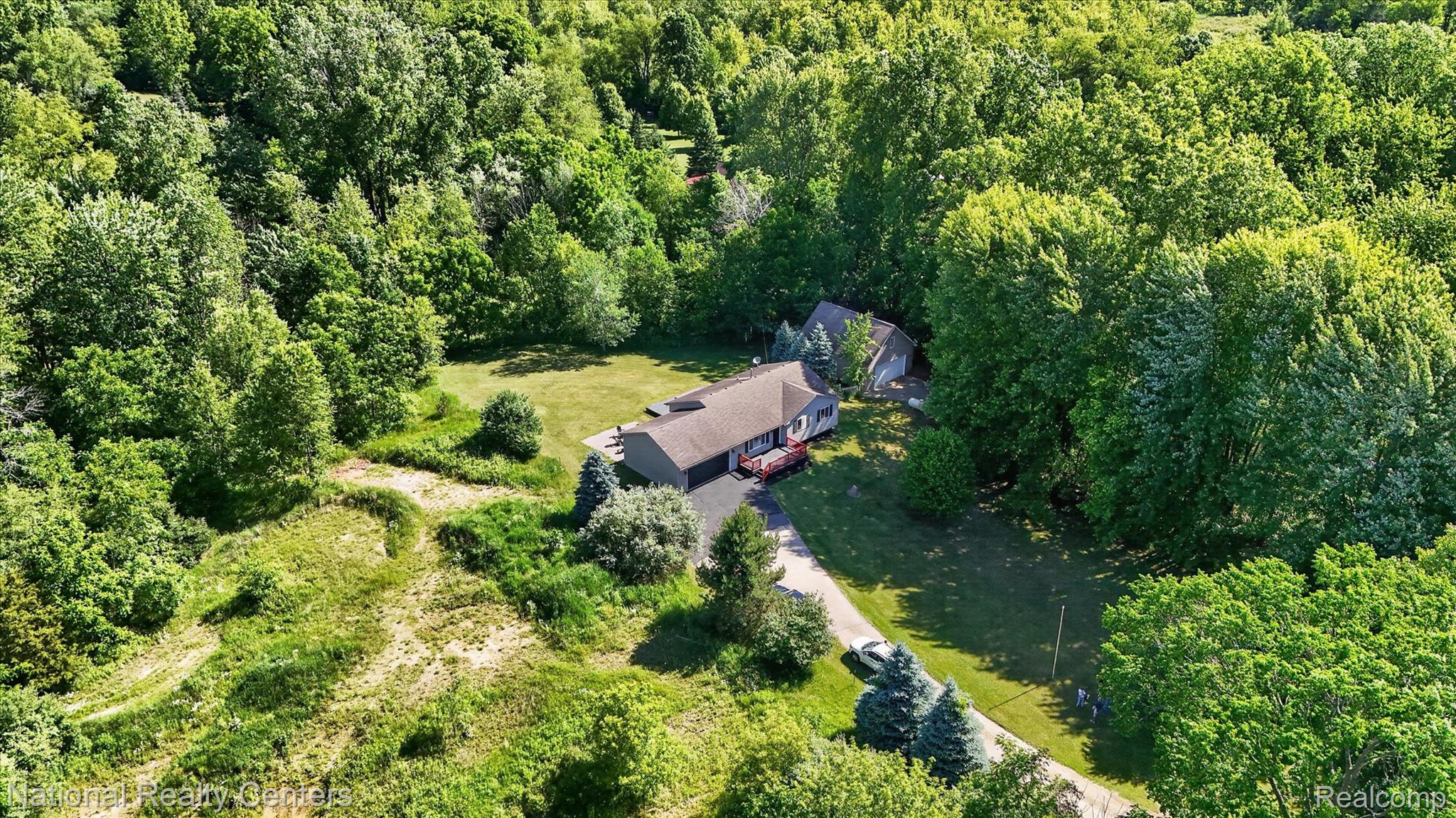 8280 West Rolston Road Linden, MI 48451 - Photo 42 of 47 Aerial view of property