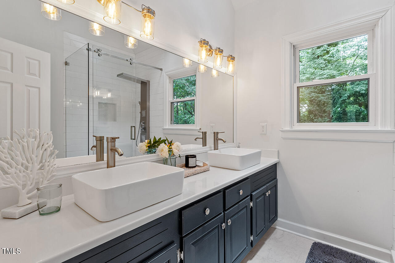 120 Canterfield Road Cary, NC 27513 - Photo 37 of 46 120 Canterfield Road_34