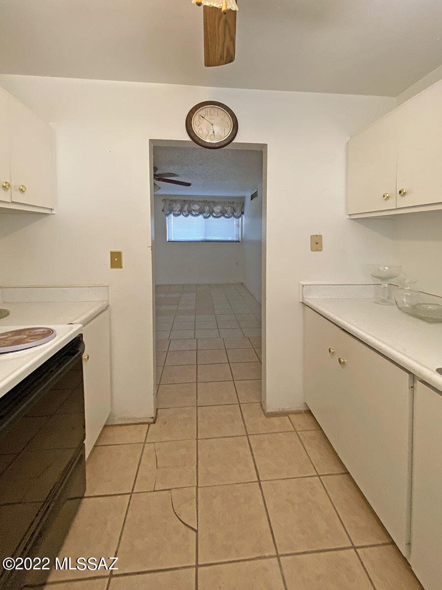 1755 South Jones Boulevard, Unit R108 Tucson, AZ 85713 - Photo 5 of 19