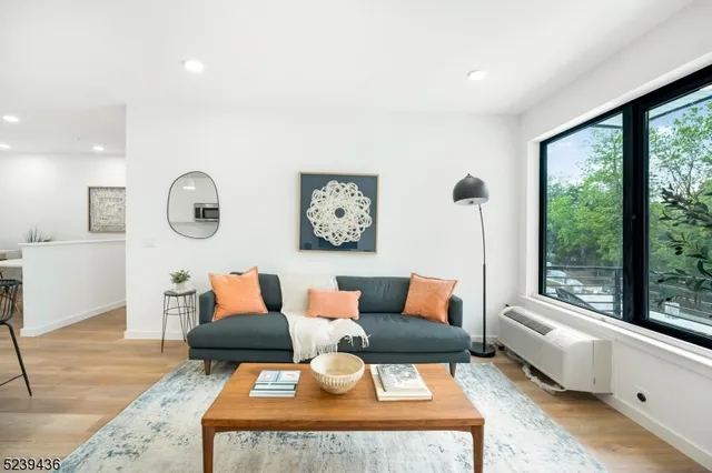 $2,350 | 803 South Avenue, Unit 524, Plainfield, NJ 07062