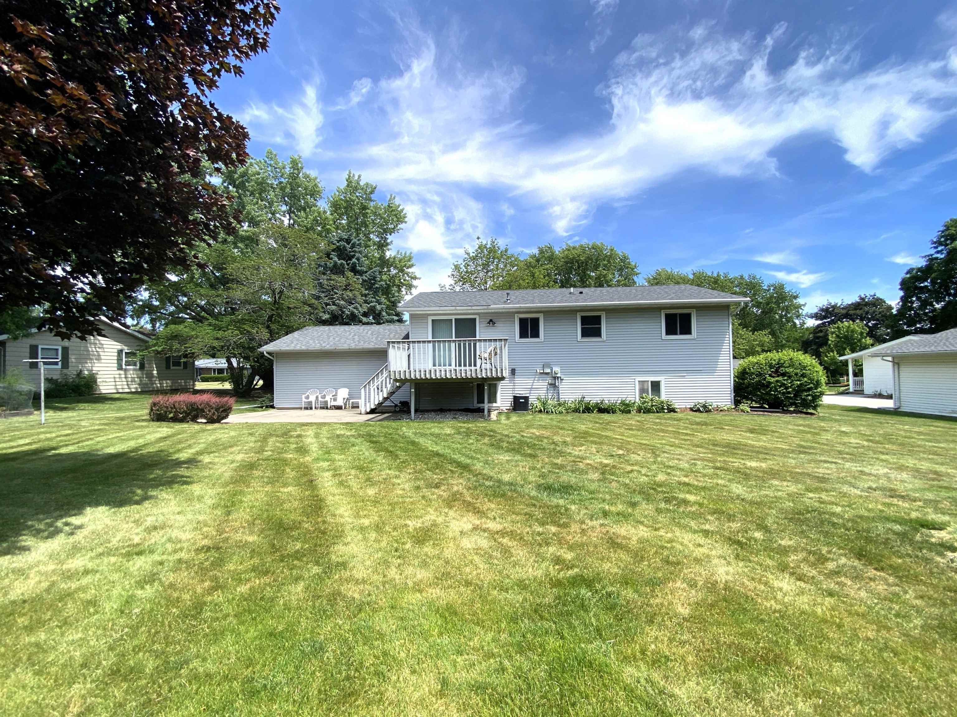 210 Avalon Road Columbus, WI 53925 - Photo 10 of 69