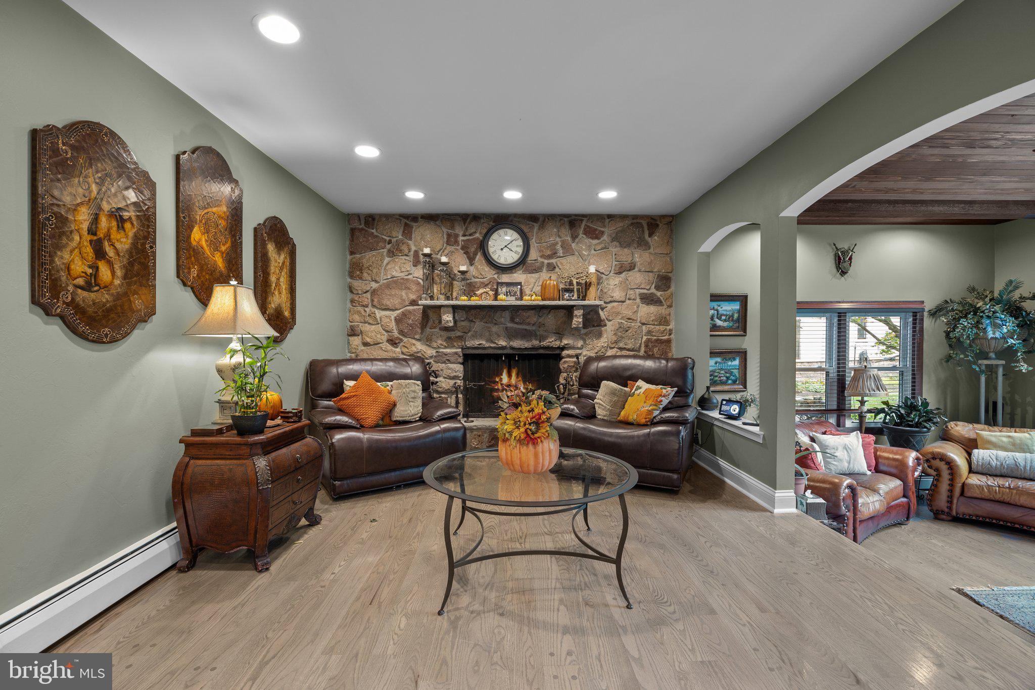 80 High Point West Huntingdon Valley, PA 19006 - Photo 11 of 131