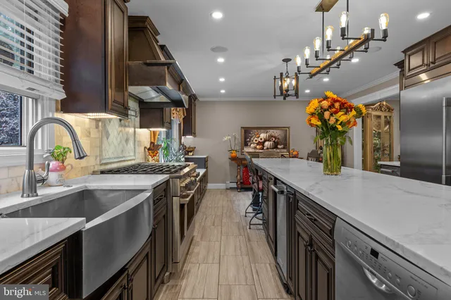 $1,449,999 | 80 High Point West, Huntingdon Valley, PA 19006