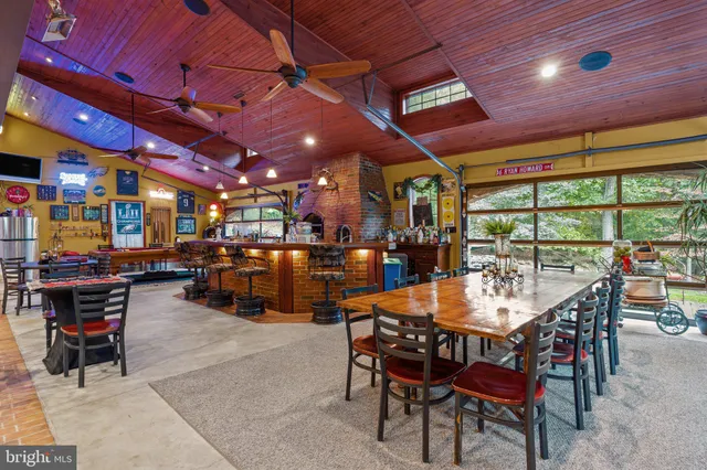 $1,449,999 | 80 High Point West, Huntingdon Valley, PA 19006