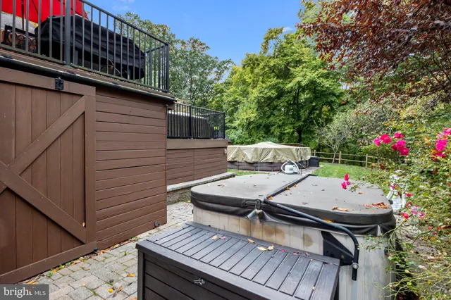 $1,449,999 | 80 High Point West, Huntingdon Valley, PA 19006