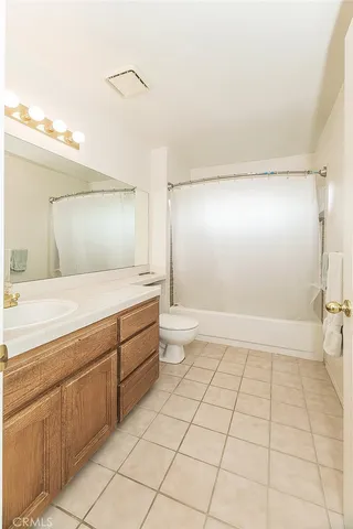 $550,000 | 9659 North Shenandoah Lane, Fresno, CA 93720