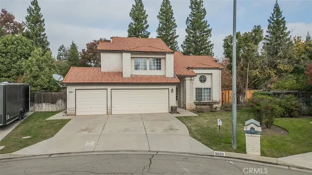 $550,000 | 9659 North Shenandoah Lane, Fresno, CA 93720