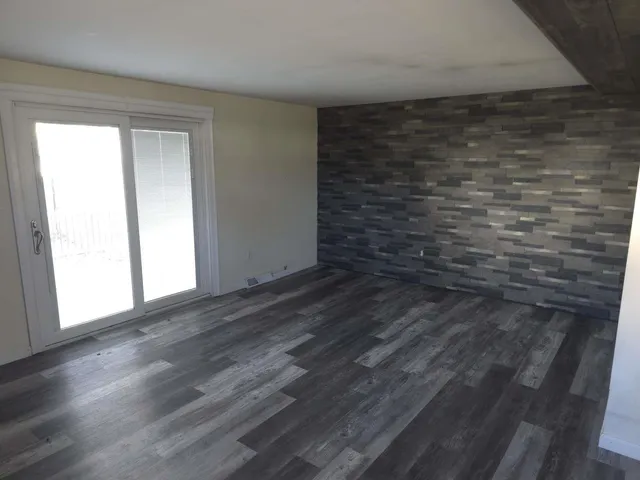 $599,000 | 116 Roysan Street, Manchester, NH 03103