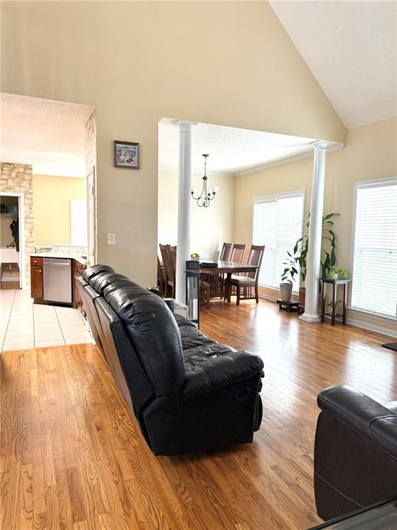 181 Masters Cove Macon, GA 31211 - Photo 3 of 16 a living room with furniture and a wooden floor