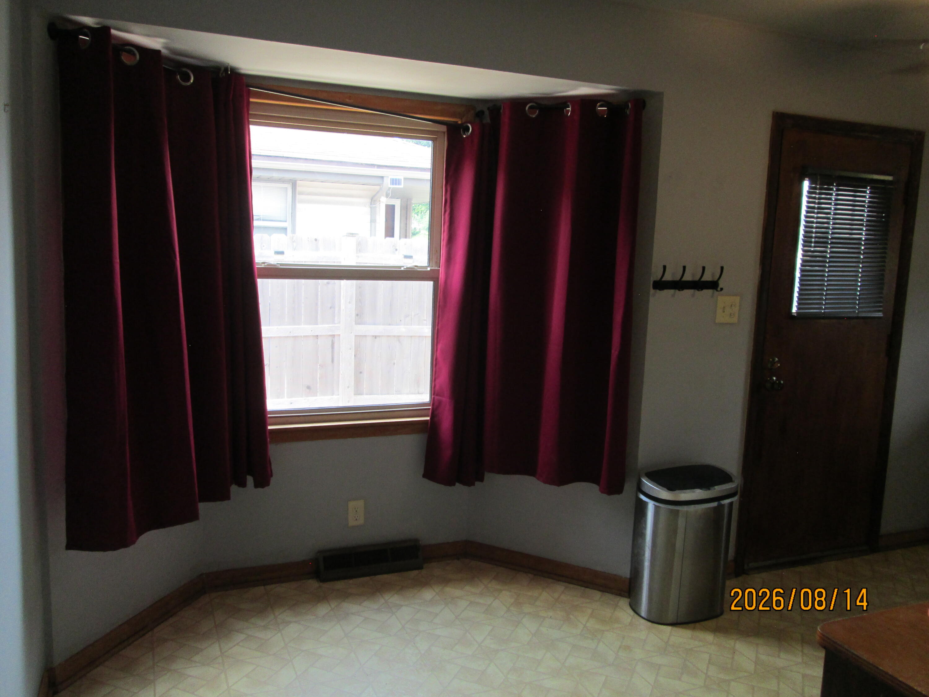 4611 Wright Avenue Racine, WI 53405 - Photo 13 of 30 Kitchen Eat in area