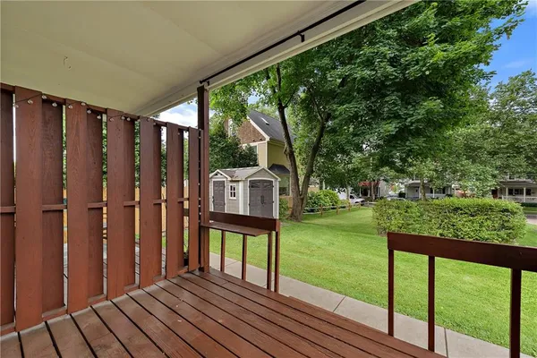 $600,000 | 318-320 Sprott Way, Sewickley, PA 15143