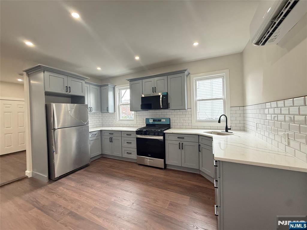 144 South Main Street, Unit FIRST Lodi, NJ 07644 - Photo 7 of 31