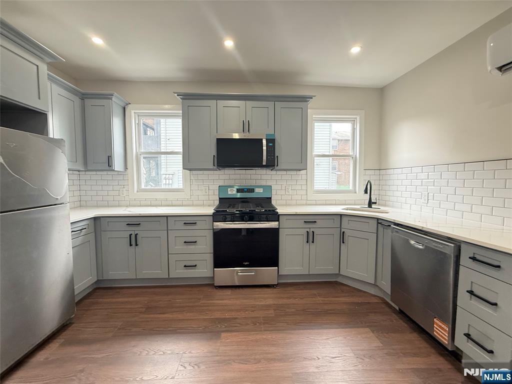 144 South Main Street, Unit FIRST Lodi, NJ 07644 - Photo 8 of 31