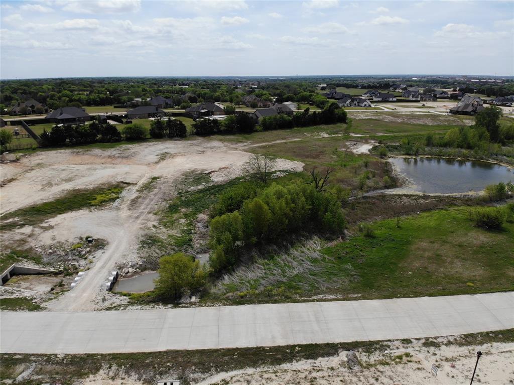 5050 Bravo Road Midlothian, TX 76065 - Photo 4 of 10