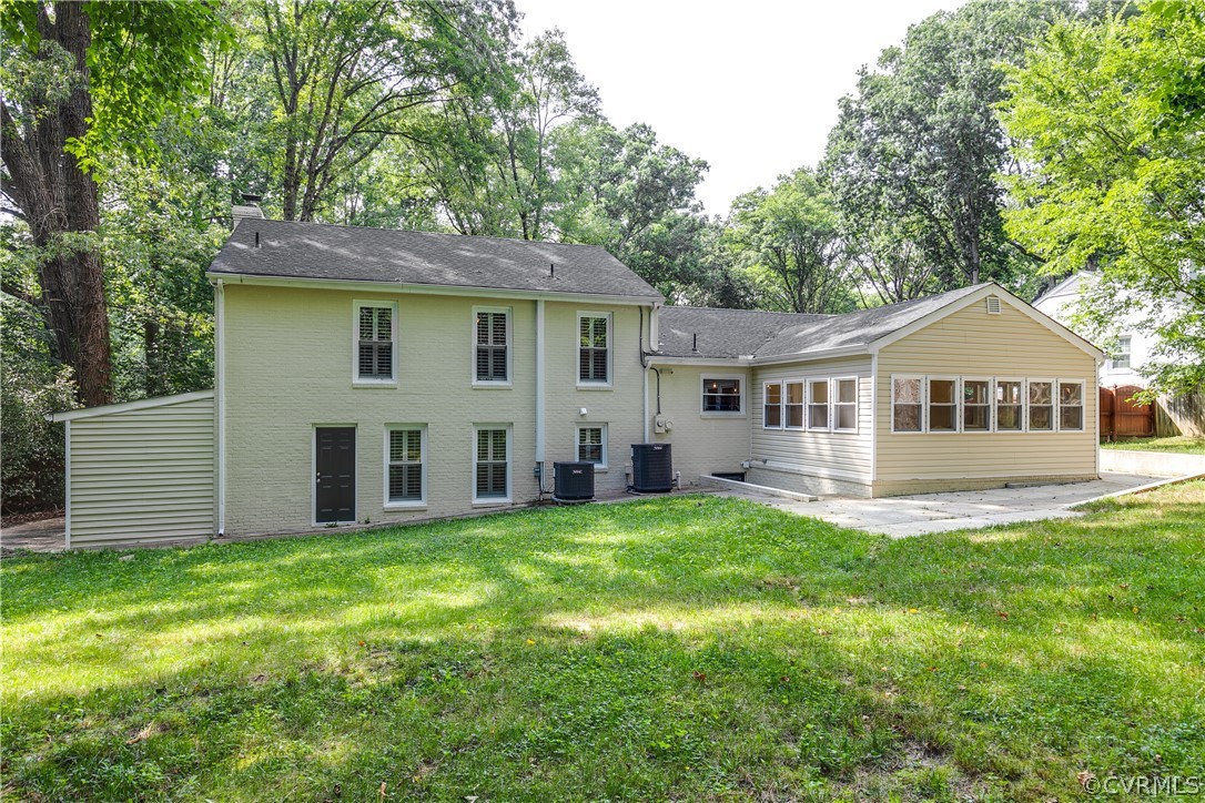 4327 Wakefield Road Richmond, VA 23235 - Photo 34 of 35 This home is completely move-in ready!
