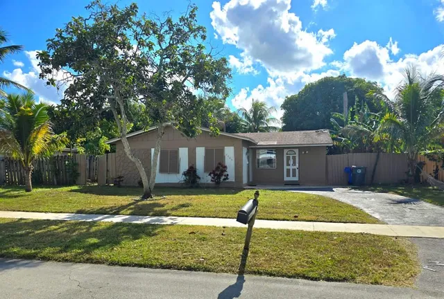 $290,000 | 7708 Southwest 9th Street, North Lauderdale, FL 33068