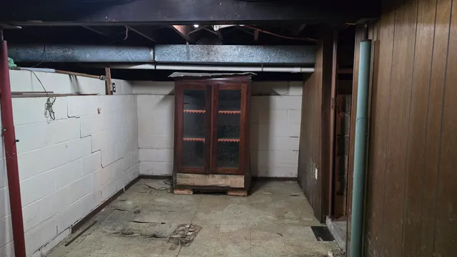 $1 | 9622 Old Highway 13, Murphysboro, IL 62966