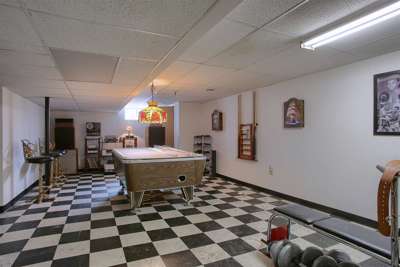 48660 Callens Road Chesterfield, MI 48047 - Photo 26 of 34