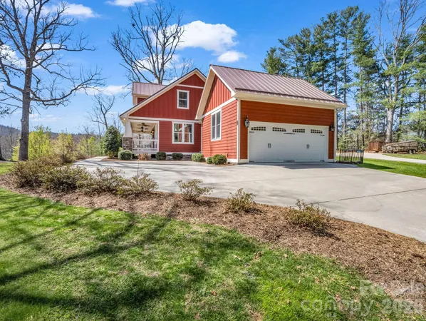 $800,000 | 52 Old Spring Drive, Candler, NC 28715