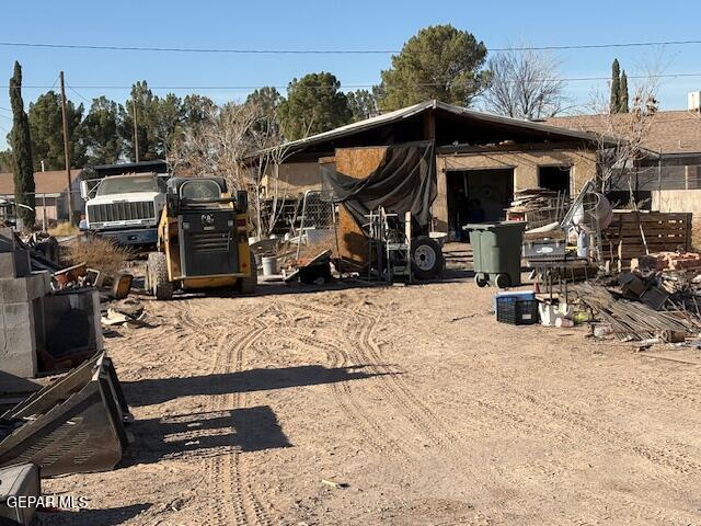 11556 Socorro Road El Paso, TX 79927 - Photo 2 of 8 IMG_4728