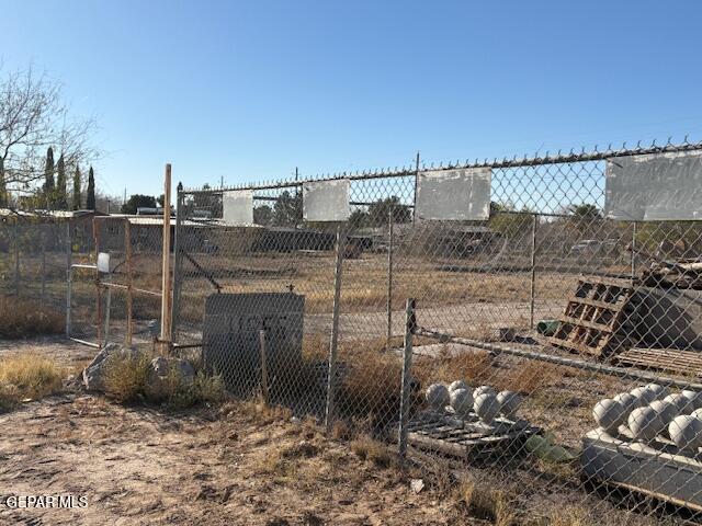 11556 Socorro Road El Paso, TX 79927 - Photo 6 of 8 IMG_4733