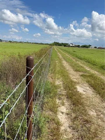 a view of a tennis court