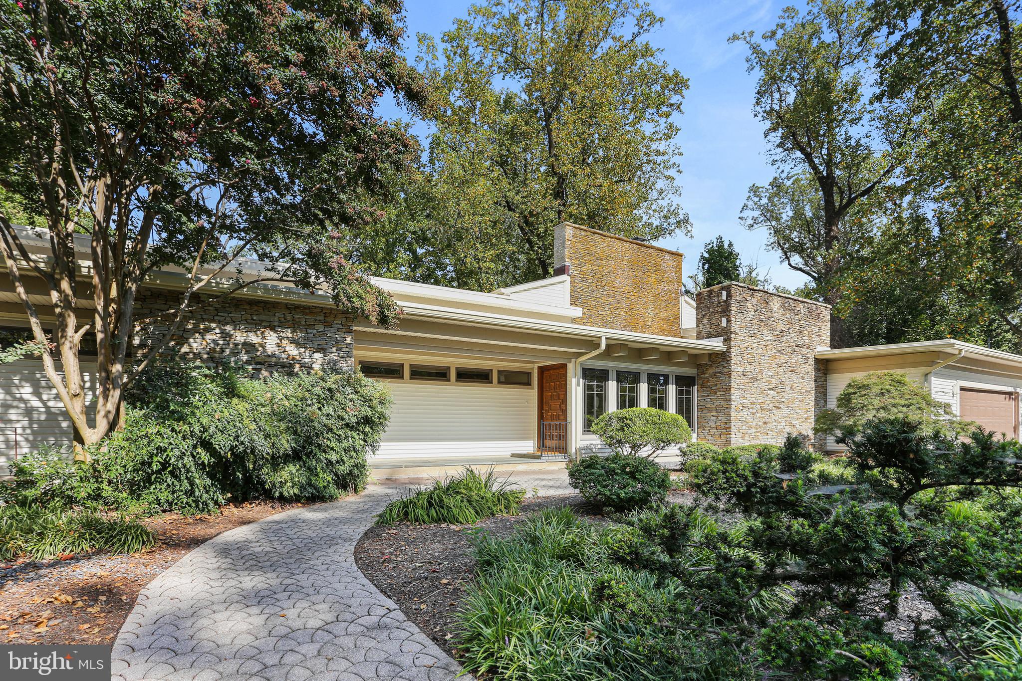 411 Old Orchard Road Baltimore, MD 21229 - Photo 2 of 58 Gallery Image 2