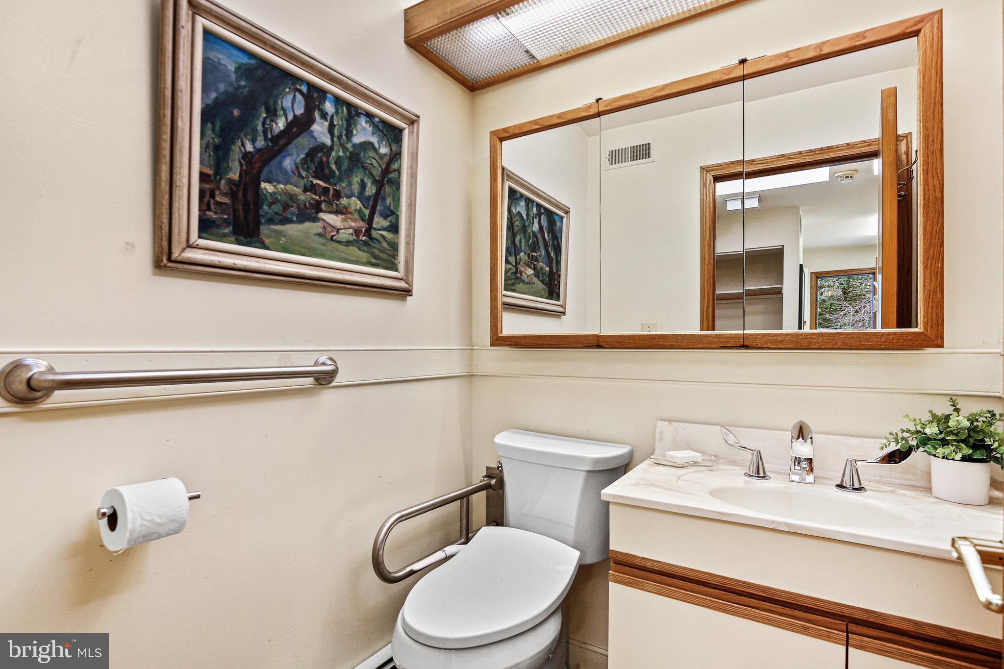 411 Old Orchard Road Baltimore, MD 21229 - Photo 27 of 58 Gallery Image 27