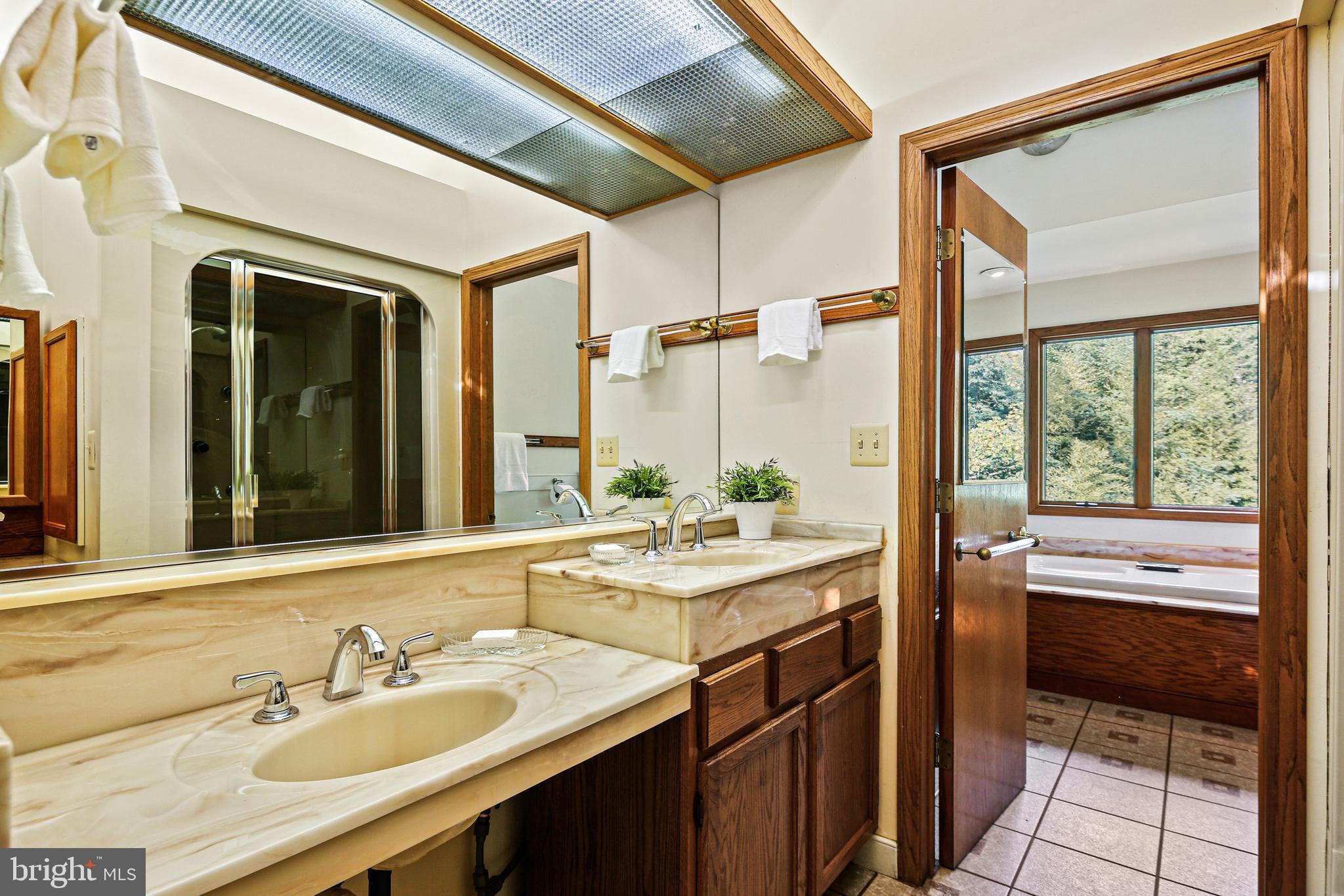 411 Old Orchard Road Baltimore, MD 21229 - Photo 37 of 58 Gallery Image 37