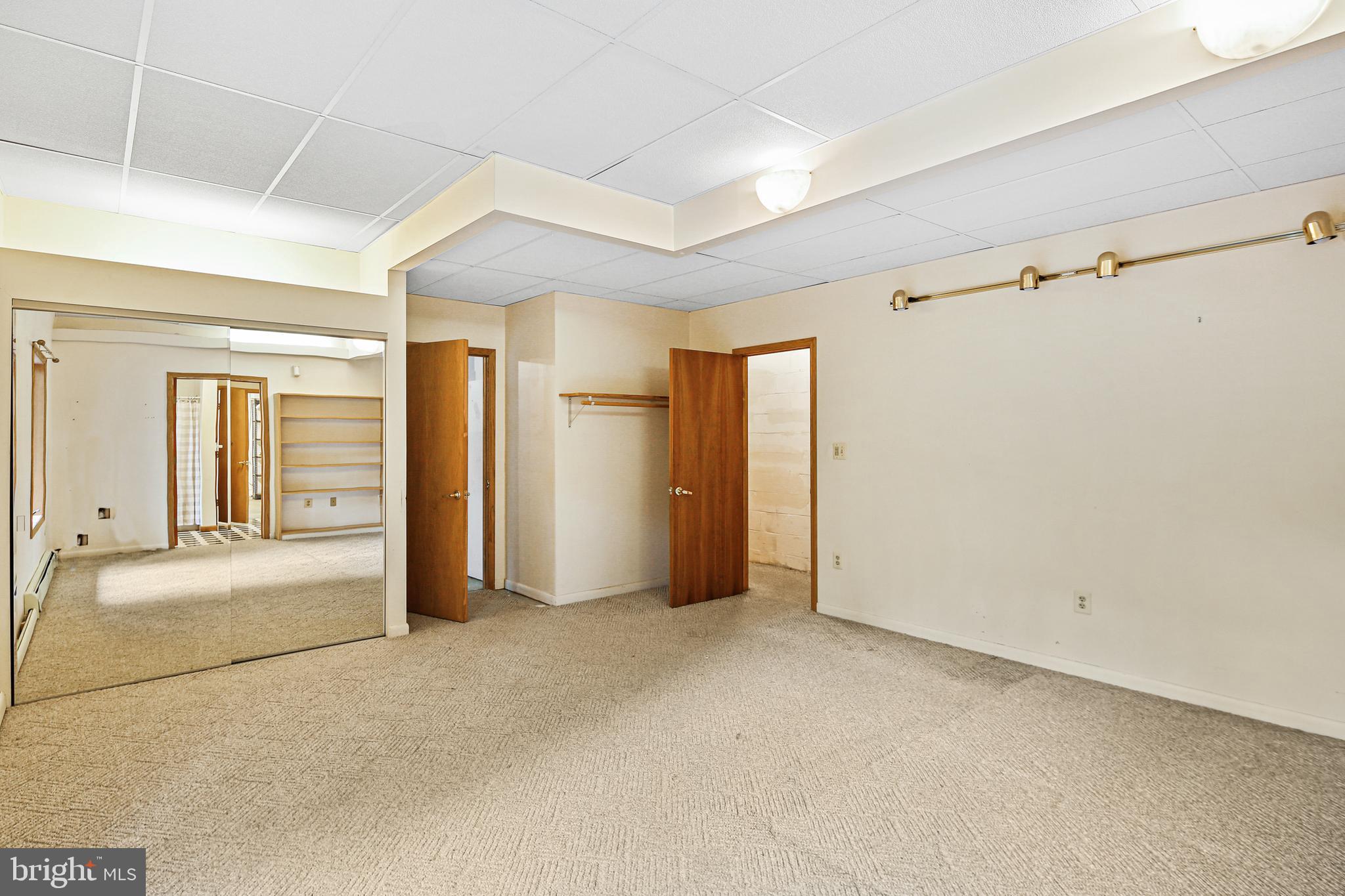411 Old Orchard Road Baltimore, MD 21229 - Photo 41 of 58 Gallery Image 41