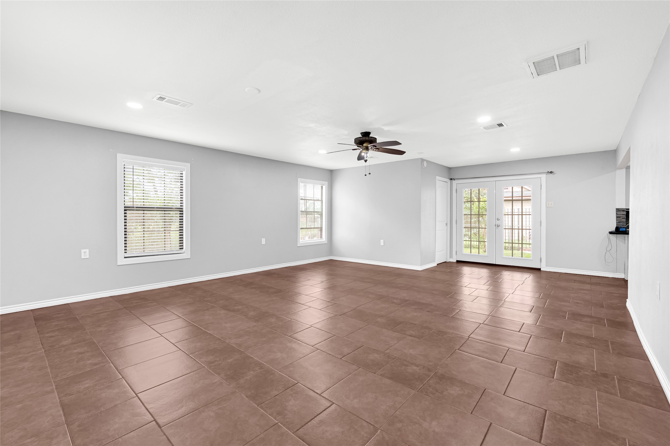 710 Woodhue Street Channelview, TX 77530 - Photo 14 of 26
