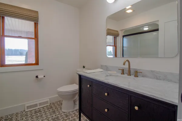 $255,000 | 28 Stone Bridge Drive, Winchester, IN 47394