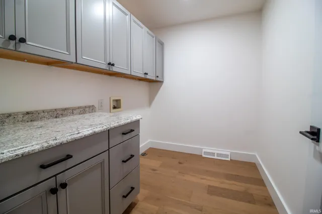 $269,900 | 28 Stone Bridge Drive, Winchester, IN 47394