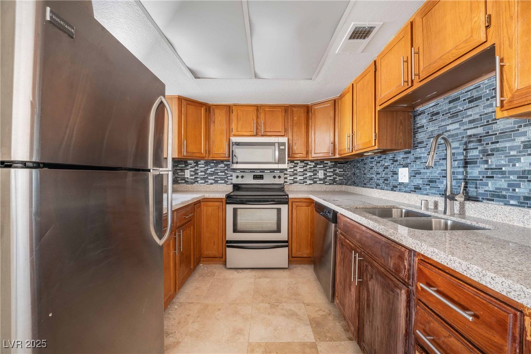 3769 Carlyle Drive, Unit 153 Las Vegas, NV 89115 - Photo 6 of 18