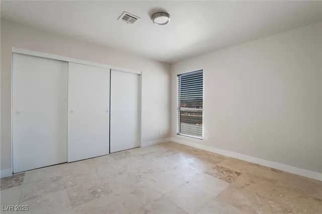 $1,500 | 3769 Carlyle Drive, Unit 153, Las Vegas, NV 89115