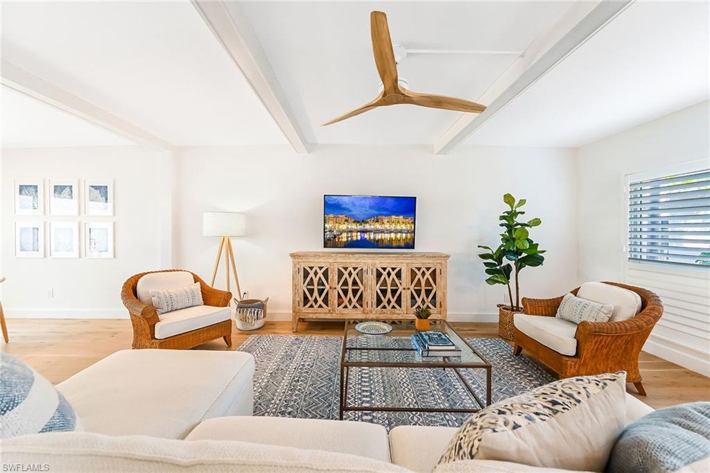 1334 Crayton Road, Unit 1 Naples, FL 34102 - Photo 4 of 22 Smart TV