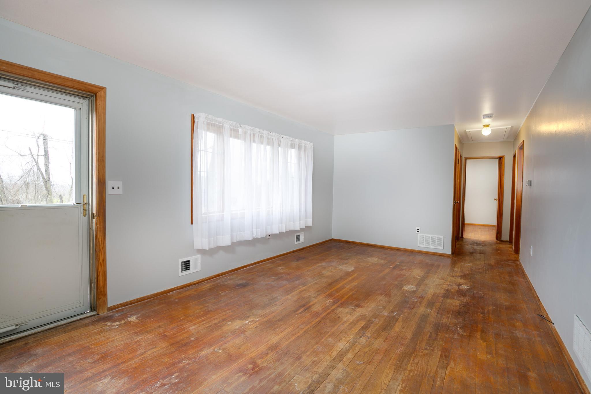 9928 Old Frederick Road Frederick, MD 21701 - Photo 19 of 41