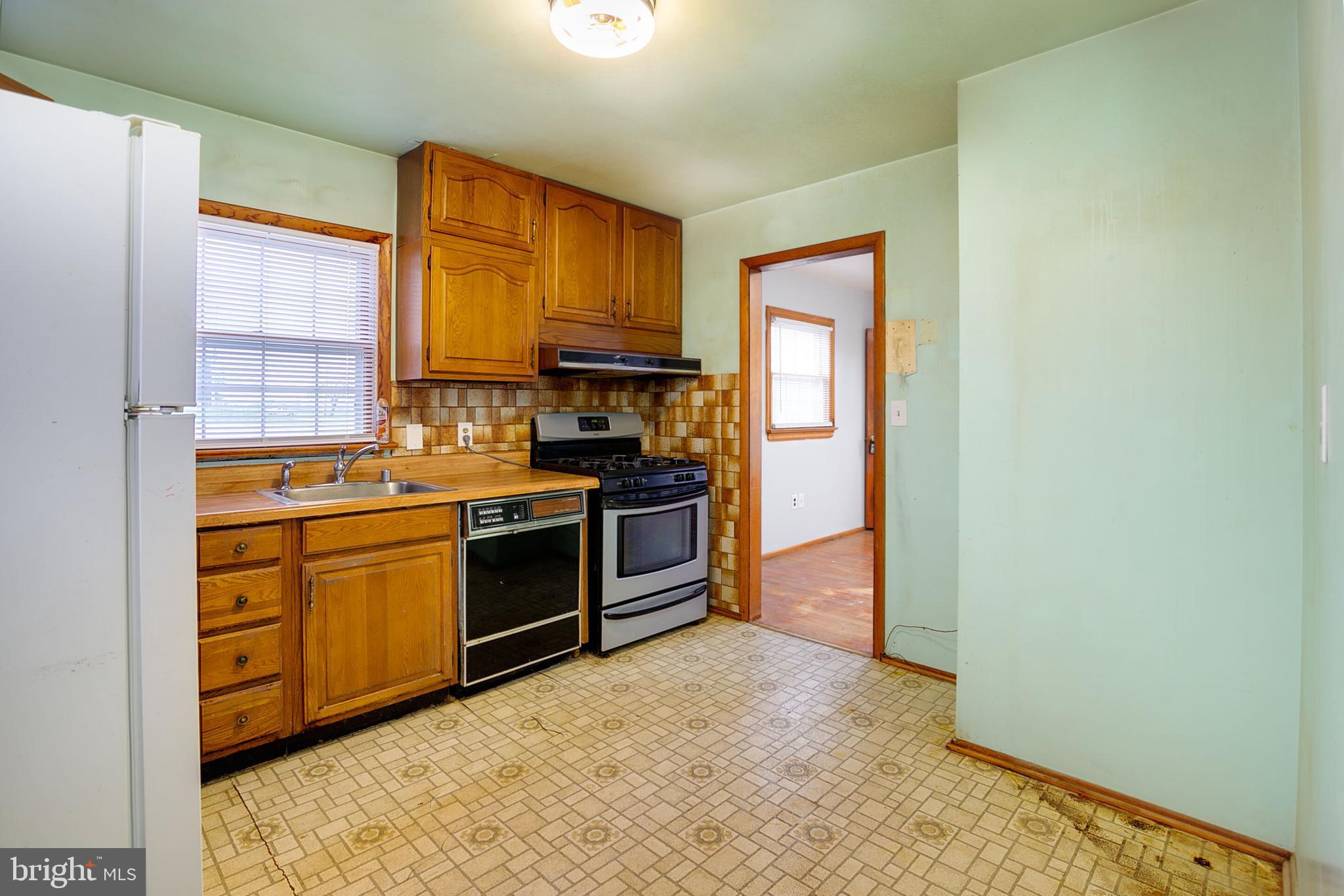 9928 Old Frederick Road Frederick, MD 21701 - Photo 21 of 41